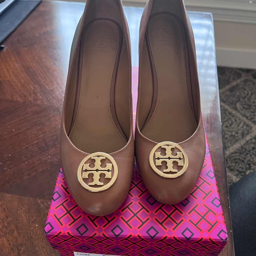 Tory Burch Brown Wedges with Gold Logo